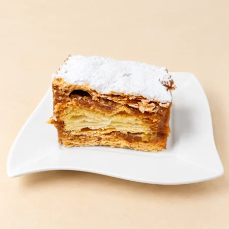 Milhojas con manjar blanco