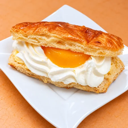 Pastel milhojas ovalado
